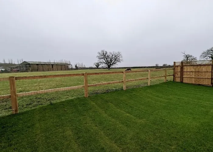 Meadow View Lodges